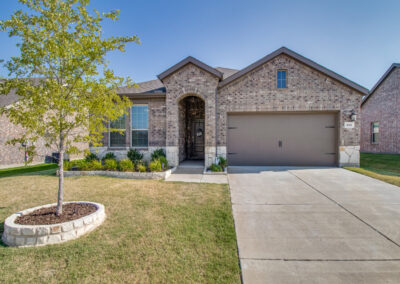 912-holly-st-anna-tx-75409-MLS-1